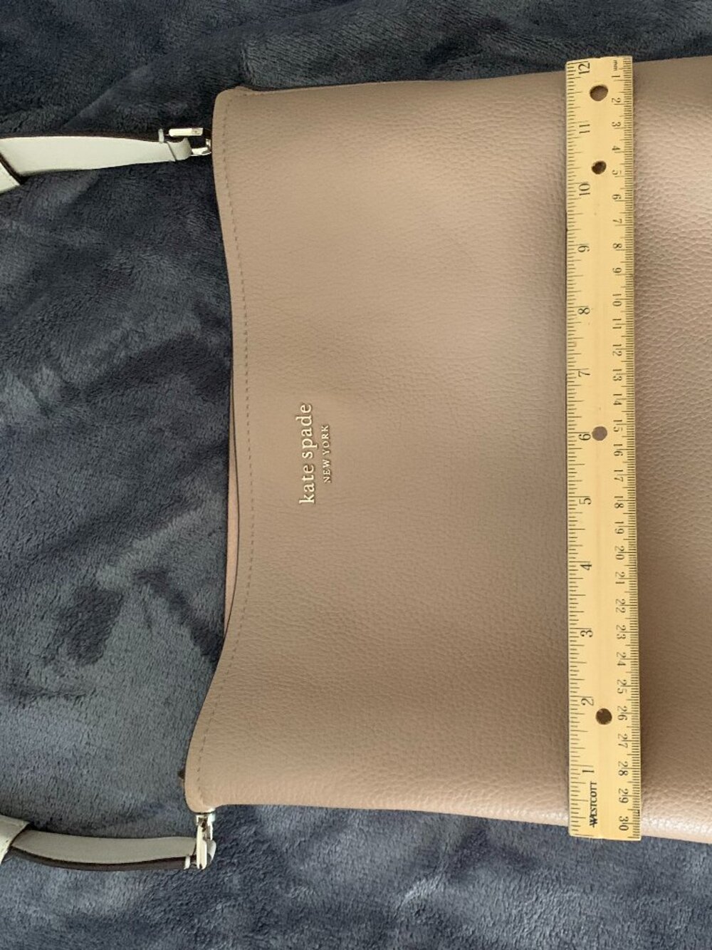 Kate Spade New York Beige Multi River Large Bucket Bag - Picture 11 of 16